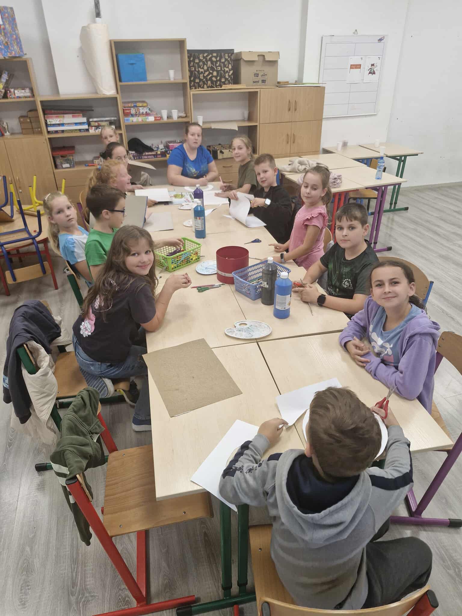 Klub Młodzieżowy: Zajęcia Kreatywne