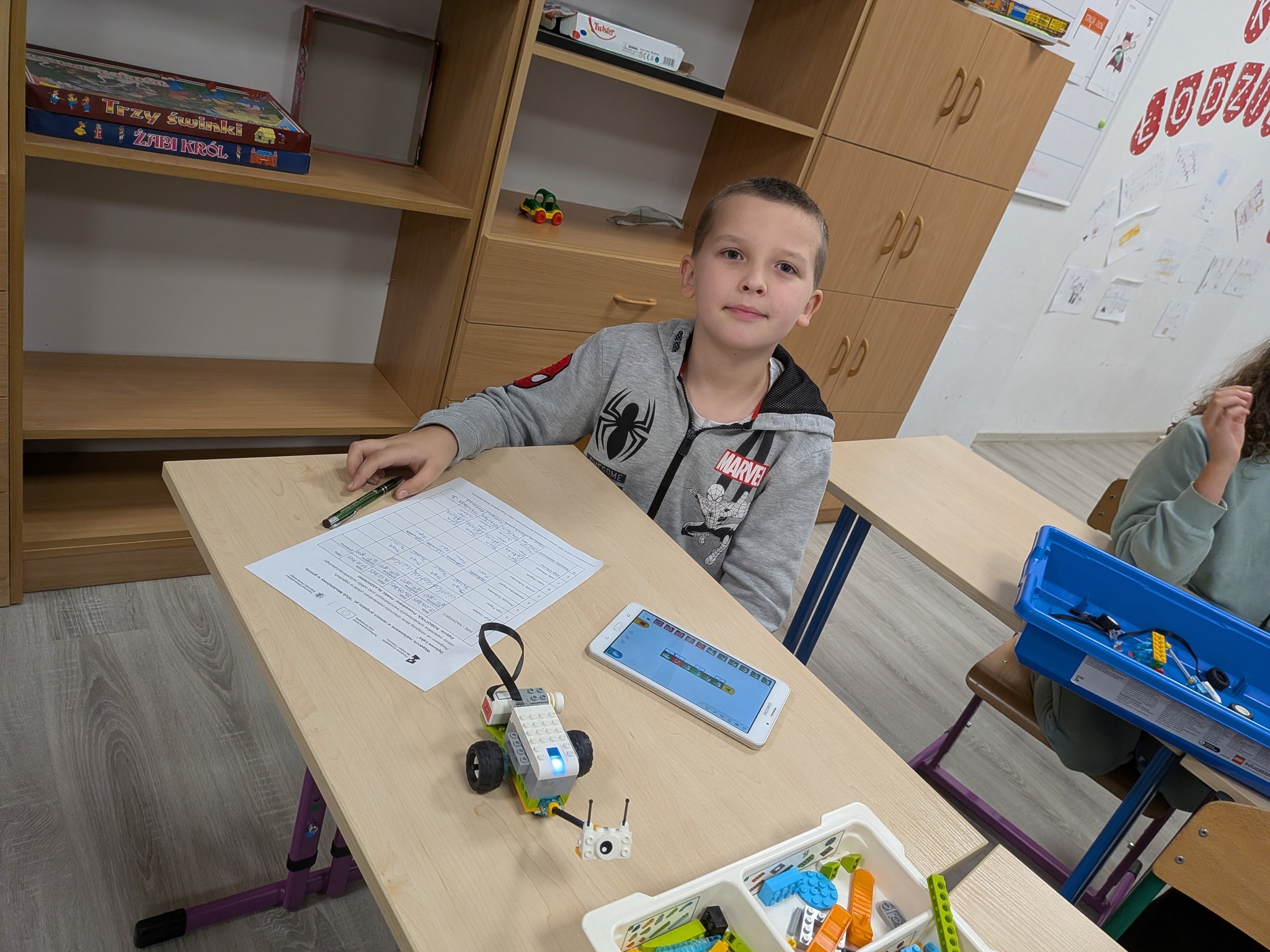 Klub Młodzieżowy: Robotyka