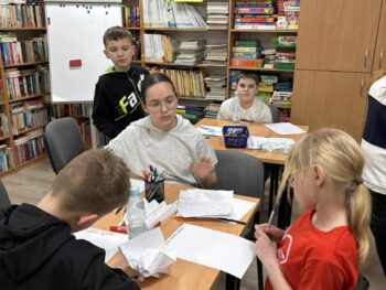 Klub Młodzieżowy: Zajęcia Biblioteczne